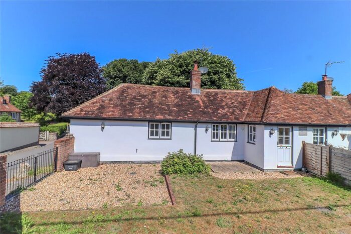 1 Bedroom Link Detached House For Sale In Tidworth Road, Boscombe, Salisbury, Wiltshire, SP4