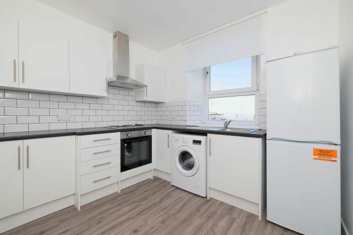 1 Bedroom Flat To Rent In Lorimer Street, Dundee, DD3