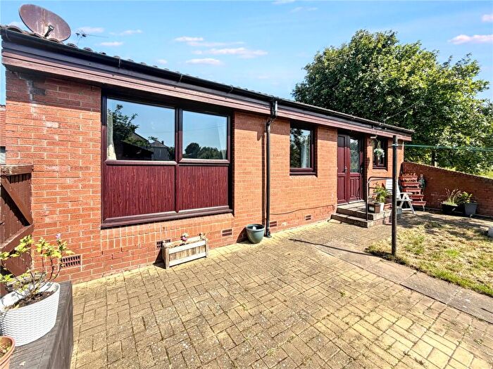 2 Bedroom Bungalow For Sale In Lyneburn Crescent, Halbeath, Dunfermline, Fife, KY11