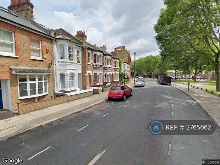 2 Bedroom Flat To Rent In Cabul Road, London, SW11