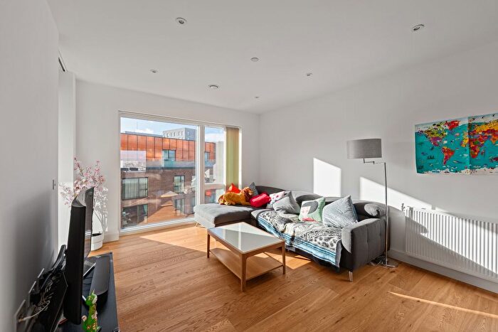 2 Bedroom Flat For Sale In Hugero Point, Rennie Street London, SE10