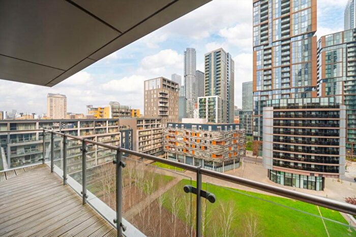 Flat For Sale In Indescon Square, London, E14