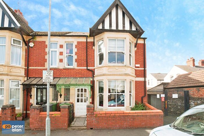 3 Bedroom End Of Terrace House For Sale In Dinas Street, Cardiff, CF11