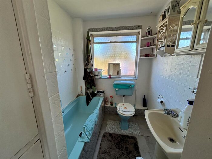 3 Bedroom Terraced House For Sale In Poplar Road, Bishops Itchington, Southam, CV47