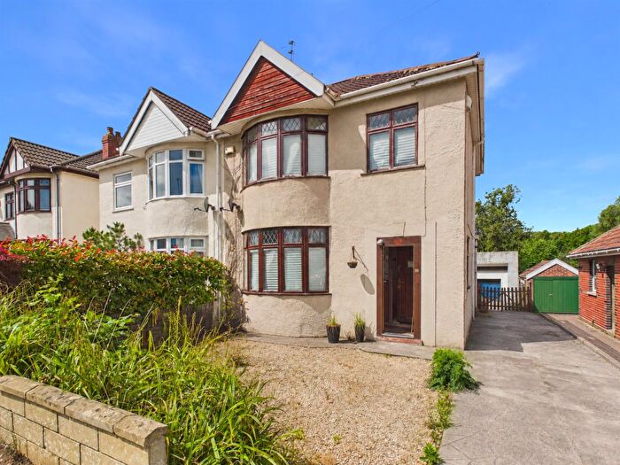 3 Bedroom House For Sale In Memorial Road, Hanham, Bristol, BS15