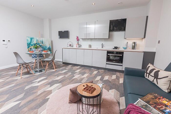 1 Bedroom Apartment To Rent In Salisbury House, Granby Row, Manchester, Greater Manchester, M1