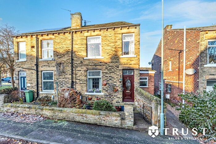 2 Bedroom Terraced House For Sale In James Street, Liversedge, WF15