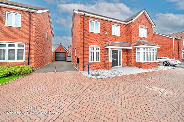 4 Bedroom Detached House For Sale In Elder Avenue, Essington, Wolverhampton, WV11