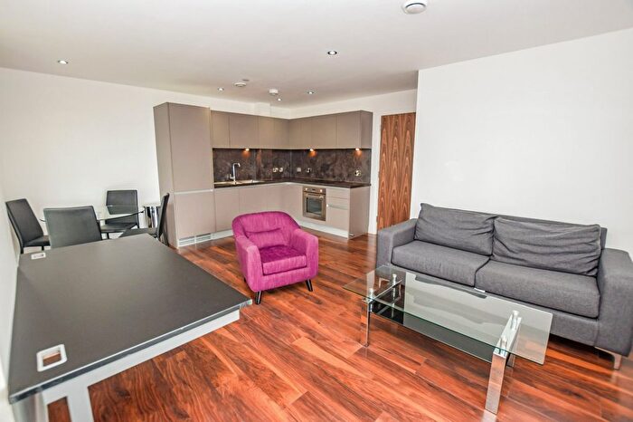 2 Bedroom Flat To Rent In The Assembly, Cambridge Street, Southern Gateway, Manchester, M1