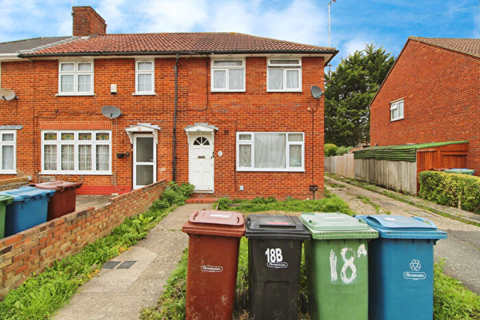 1 Bedroom Maisonette To Rent In Paulhan Road, Kenton, Harrow, HA3