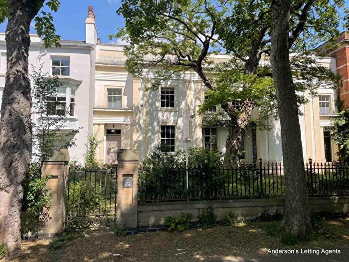 2 Bedroom House To Rent In City Centre - New Walk, LE1