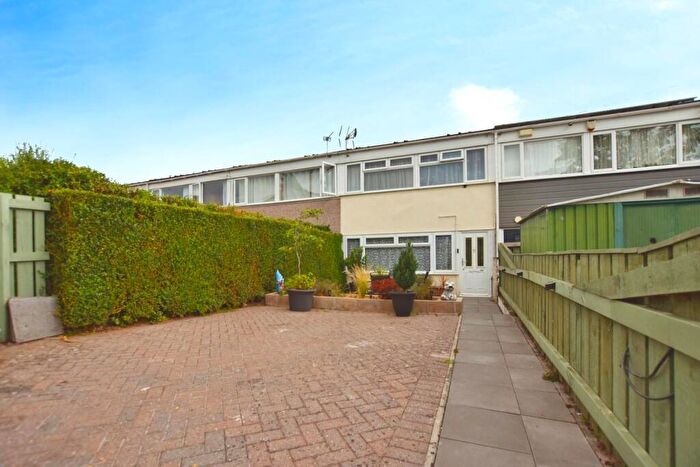 3 Bedroom Terraced House For Sale In Bifield Gardens, Stockwood, Bristol, BS14