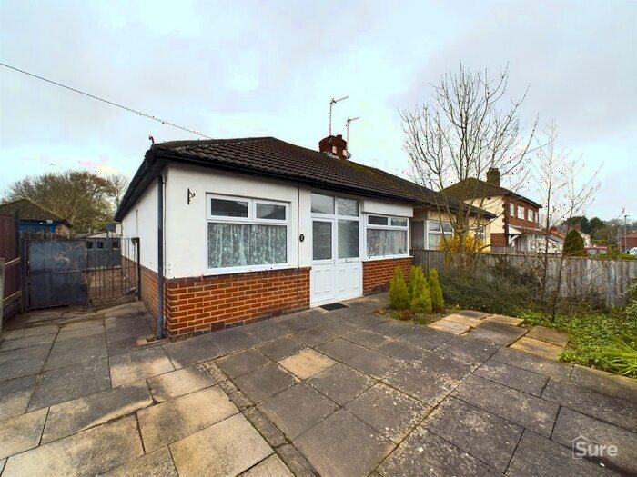 3 Bedroom Semi-Detached House To Rent In Nevinson Avenue, Sunnyhill, Derby, DE23