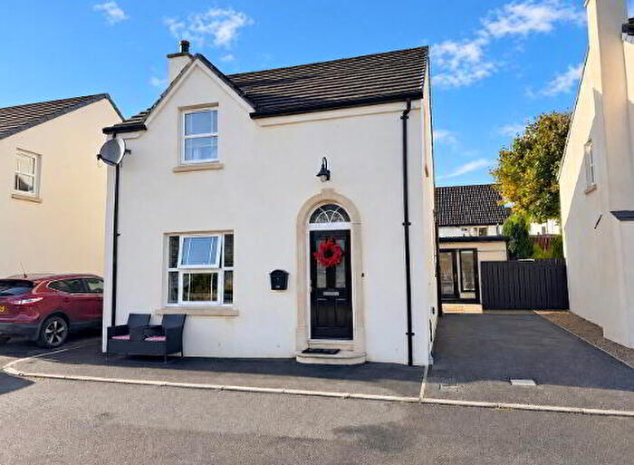 3 Bedroom Detached House For Sale In Pinley Glen, Banbridge, BT32