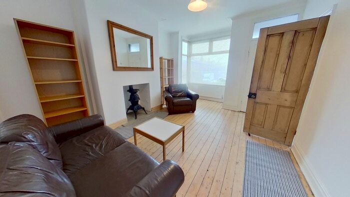 2 Bedroom Terraced House To Rent In Lumley Terrace, Burley, Leeds, LS4