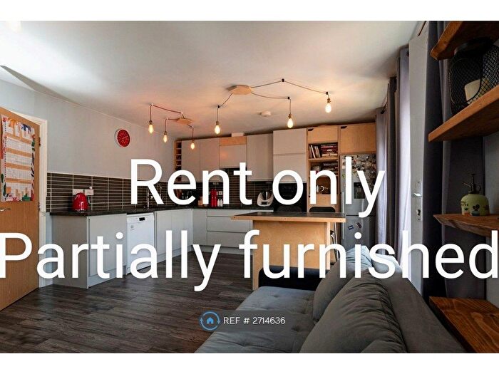 2 Bedroom Flat To Rent In Richmond Gate, Hinckley, LE10