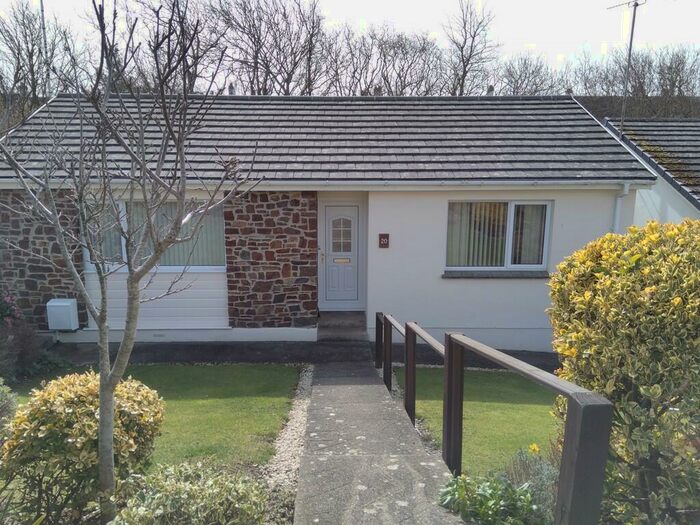 2 Bedroom Detached Bungalow To Rent In Brook Drive, Bude, EX23