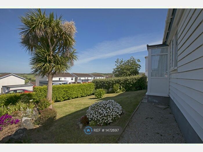 3 Bedroom Bungalow To Rent In Carey Park, Helston, TR13
