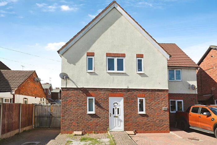 3 Bedroom Semi-Detached House For Sale In Neville Street, Crewe, Cheshire, CW2