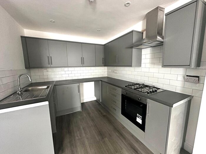 2 Bedroom Apartment To Rent In Oxton Road, Birkenhead, CH41