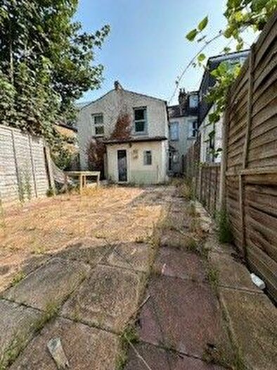 3 Bedroom Terraced House For Sale In St. Georges Square, London, E7