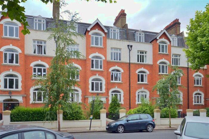 2 Bedroom Flat To Rent In Cleveland Mansions, Widley Road, Maida Vale, London, W9