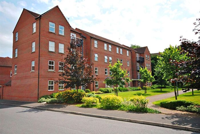 2 Bedroom Flat To Rent In Wenlock Drive, West Bridgford, Nottingham, Nottinghamshire, NG2