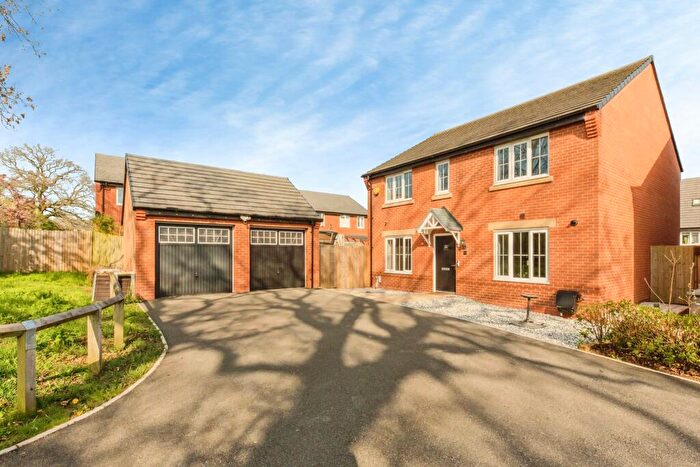 4 Bedroom Detached House For Sale In Black Croft Close, Shavington, Crewe, CW2