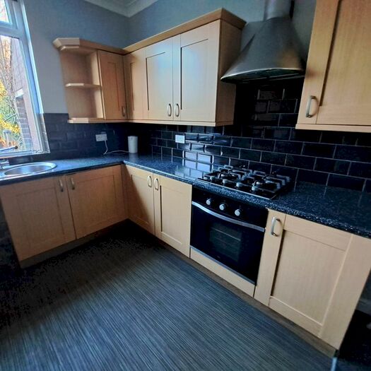 3 Bedroom Terraced House To Rent In Urban Road, Doncaster, DN4