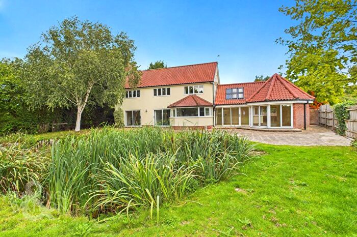 4 Bedroom Detached House For Sale In The Common, Stuston, Diss, IP21