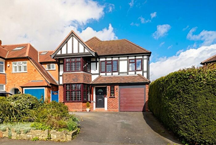 4 Bedroom Detached House For Sale In Rectory Road, Solihull, B91