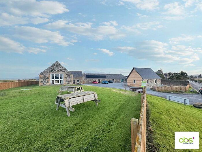 Character Property For Sale In Spey Bay Lodges, IV32