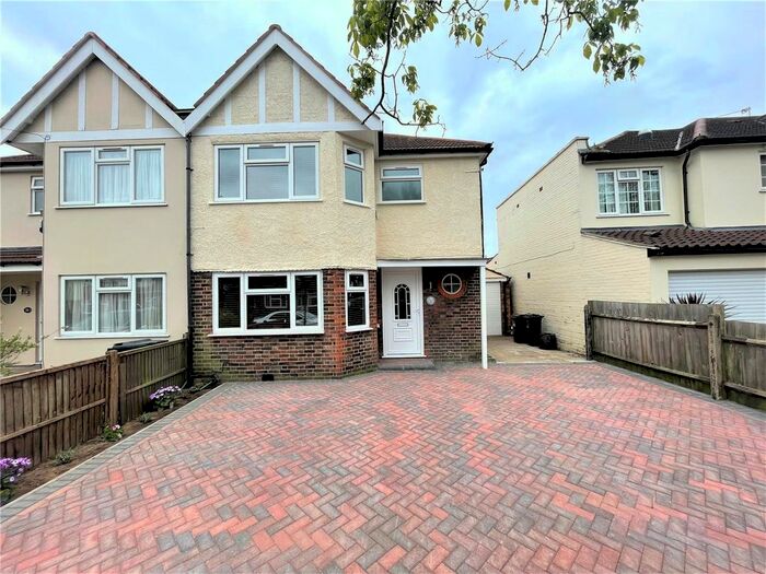 3 Bedroom Semi-Detached House To Rent In Lulworth Avenue, Hounslow, TW5