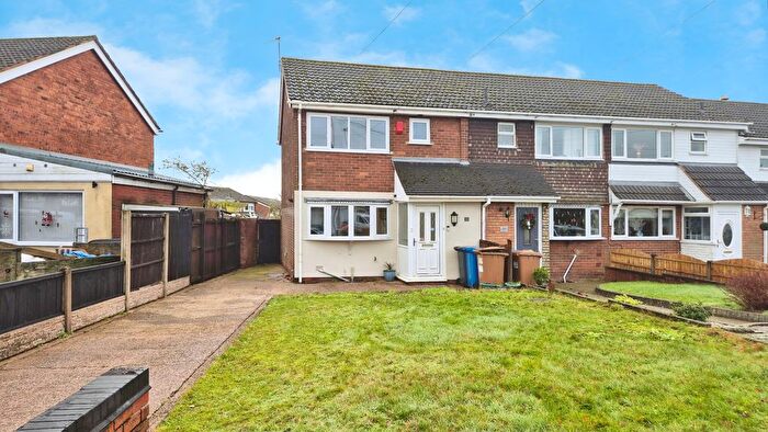 3 Bedroom End Terrace House For Sale In Meadway Street, Burntwood, WS7