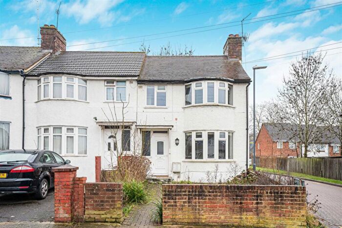 3 Bedroom End Of Terrace House For Sale In Dudley Road, Harrow, HA2