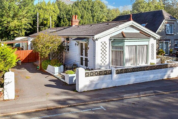 3 Bedroom Detached Bungalow For Sale In School Green Road, Freshwater, Isle Of Wight, PO40