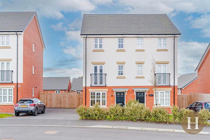 3 Bedroom House For Sale In Brickwork Close, Birmingham, B24