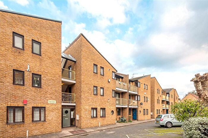 1 Bedroom Flat To Rent In Cleveland Way, London, E1