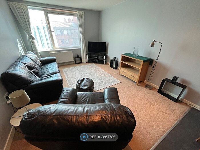 1 Bedroom Flat To Rent In Union Lane, Isleworth, TW7