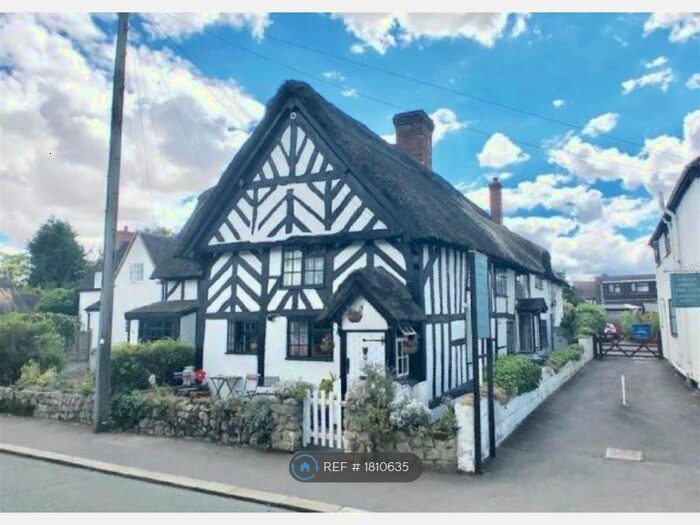 2 Bedroom Semi-Detached House To Rent In Main Street, Alrewas, DE13