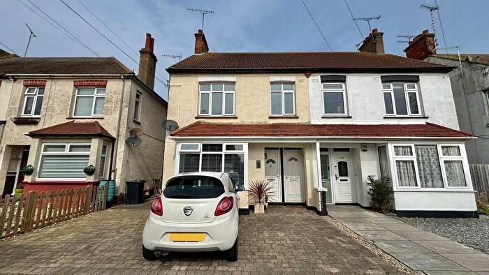 2 Bedroom Flat To Rent In Rylands Road, Southend-on-Sea, SS2