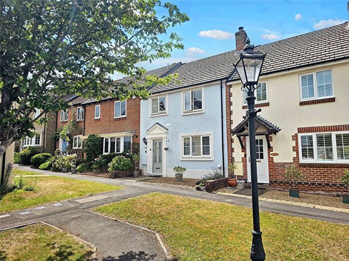 3 Bedroom Terraced House For Sale In Barlavington Way, Midhurst, West Sussex, GU29