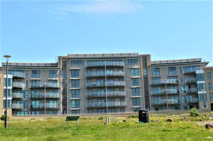 2 Bedroom Flat To Rent In Queen Annes Quay, Cattedown, PL4
