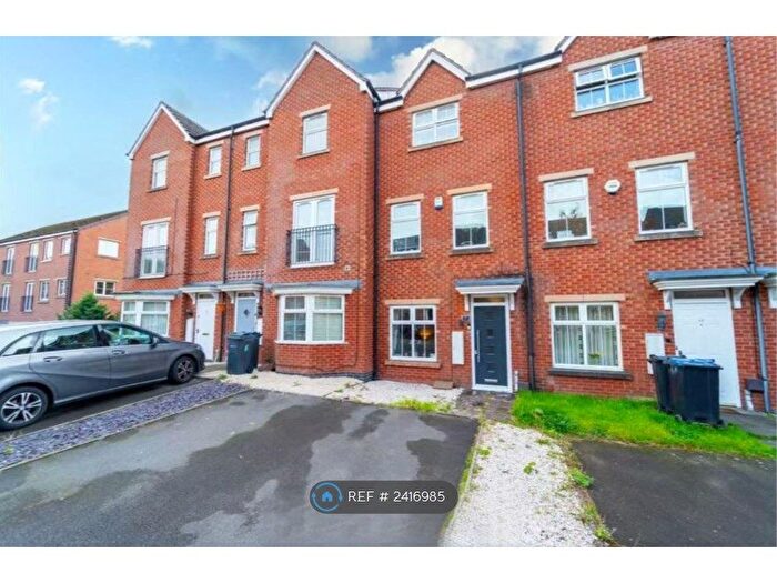 3 Bedroom Terraced House To Rent In Morland Place, Birmingham, B31
