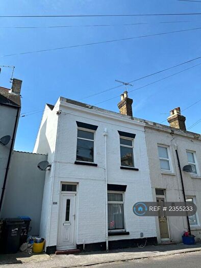 2 Bedroom Terraced House To Rent In Southwood Road, Ramsgate, CT11