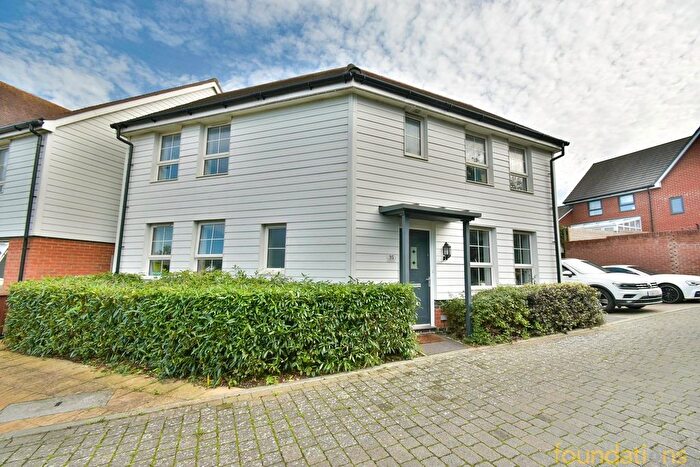 3 Bedroom Detached House For Sale In Well Wish Drive, Bexhill-On-Sea, TN40