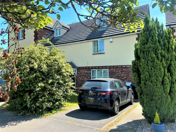 3 Bedroom Semi-Detached House To Rent In Cousins Way, Emersons Green, Bristol, BS16