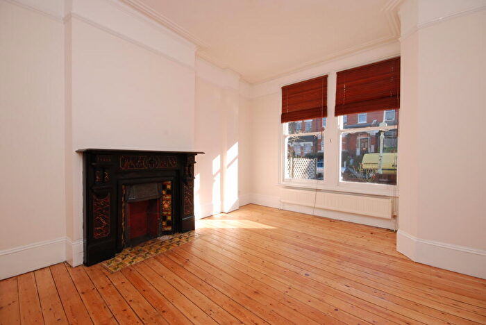 5 Bedroom House To Rent In Hillfield Avenue, , Crouch End, London, N8