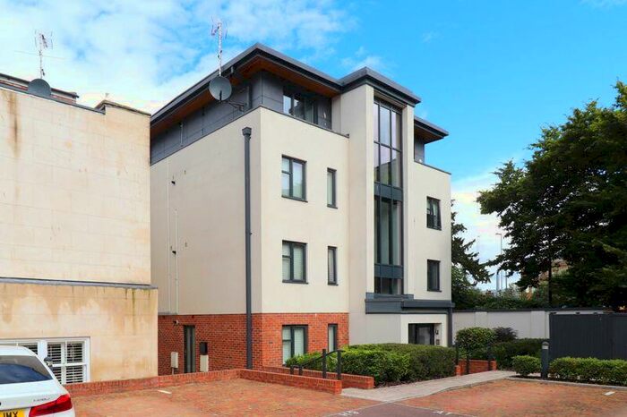 1 Bedroom Apartment To Rent In Southgate Street, Gloucester, GL1