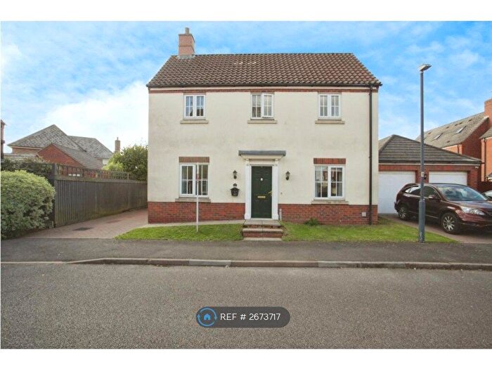 3 Bedroom Detached House To Rent In Crowsfurlong, Rugby, CV23